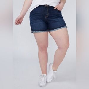 New Lane Bryant Girlfriend Jean Shorts Womens Plus size 18P Dark Wash Raw Hem